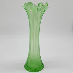 Vintage Green Opalescent Jefferson Pulled Glass Vase Ribbed Sides 11"